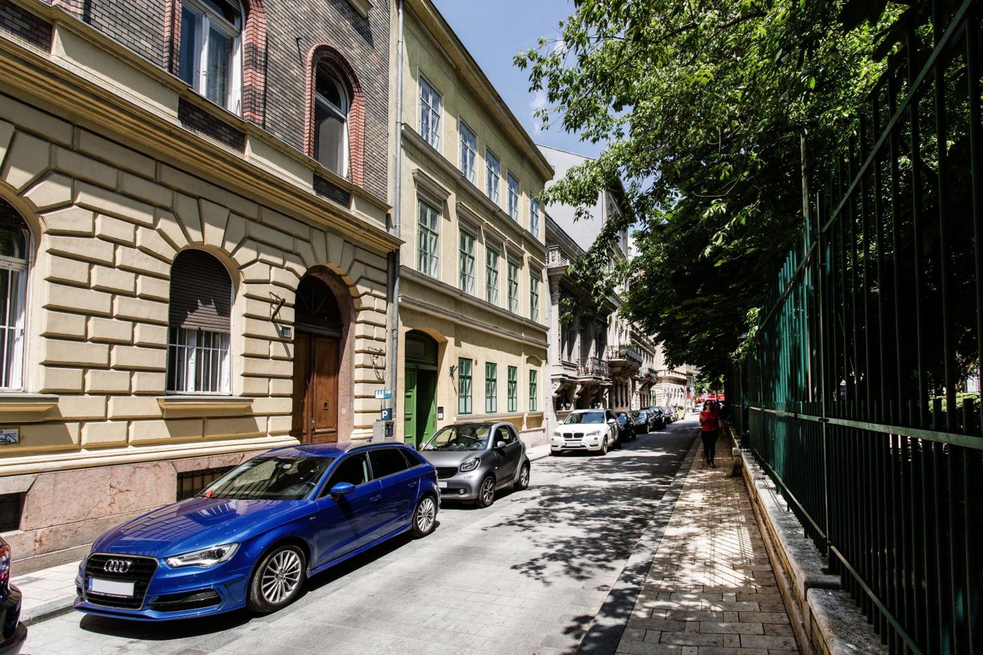 Elegant Duplex Near City Greenery Budapeşte Dış mekan fotoğraf